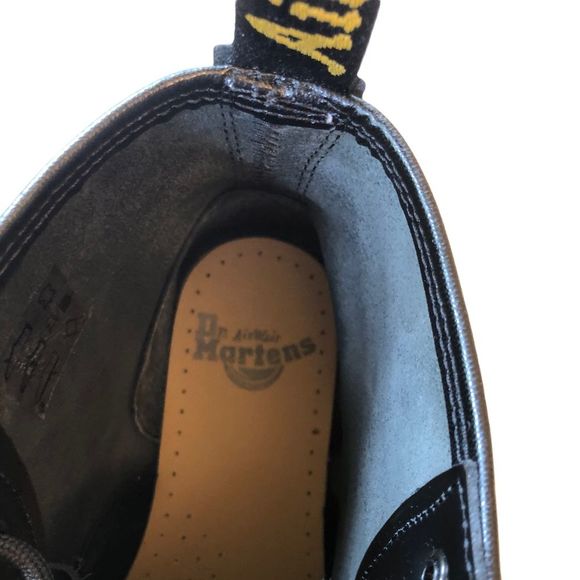 Dr. Martens Smooth Black Leather Ankle Boots NWOT - Picture 8 of 13